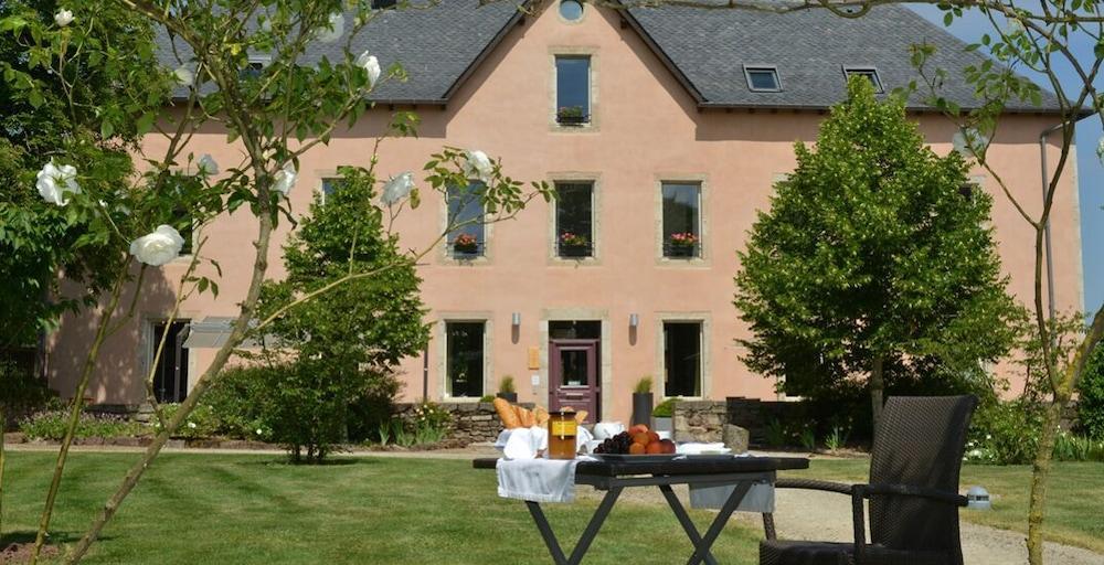 Hotel La Ferme De Bourran Rodez - Parking Prive Gratuit Buitenkant foto