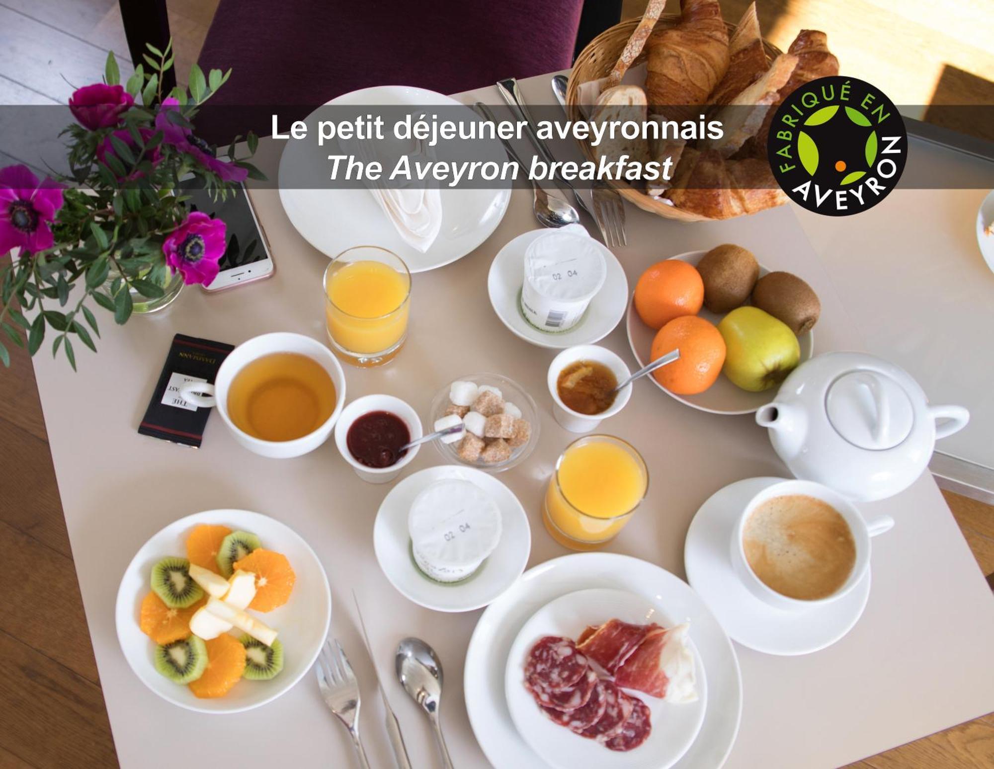 Hotel La Ferme De Bourran Rodez - Parking Prive Gratuit Buitenkant foto